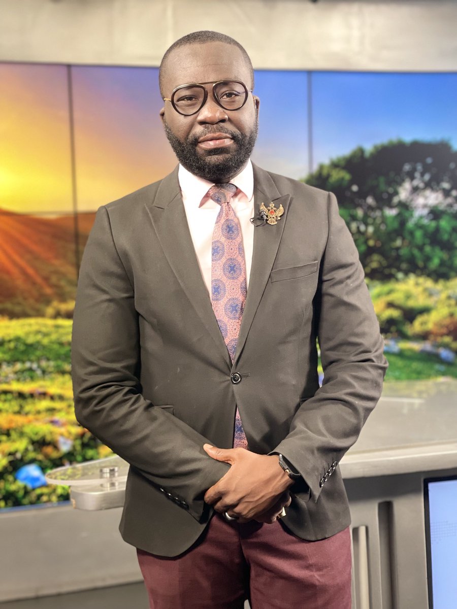 BenjaminAkakpo3's tweet photo. We’re back again on the #AMShow!💪🏾😎
Y’all ready?
Let’s have a #WunderbarWednesday - #ForGodAndCountry!🇬🇭🙌🏾
#JoyNews https://t.co/A2vSmvoy6D