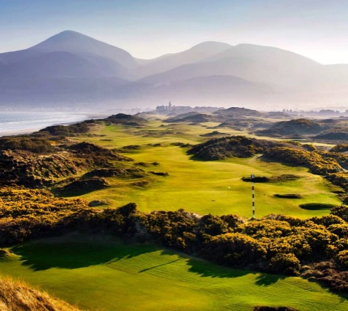 IrlEmbPretoria's tweet photo. Not that you even need a reason to visit, with Ireland being Ireland and all, here are 24 reasons to visit the Emerald Isle in 2024.  #Irelandcalling 💚🤍🧡 #FillYourHeartWithIreland
https://t.co/NJ5ntTU90F https://t.co/x0tFVYVzRw