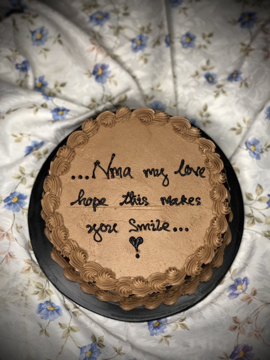 a chocolate cake will always make her smile 😊🤎, image size:900x1200