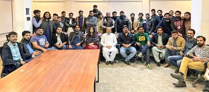 SherazjanBaloch's tweet photo. CONGRATULATIONS to All new appointed Digital Media Heads
@BBhuttoZardari
#DigitalPPP https://t.co/5l9tBR98oc