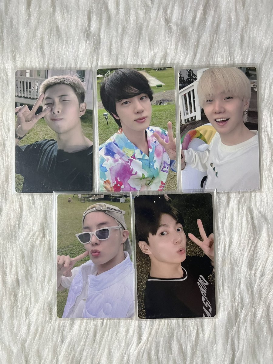 the24_365shop's tweet photo. #24365_onhand • wts lfb 🇵🇭

BTS IN THE SOOP Photocards ˊˎ-

✧ Each member — ₱ 220
✧ All 5 PC — ₱ 1,000

💌 reply or dm us

⤷ with sleeves
⤷ will proceed if lahat na-mine

🏷 its photo card namjoon rm jin yoongi suga yoongi jhope hobi jimin taehyung jk https://t.co/rxp5EAQL6A