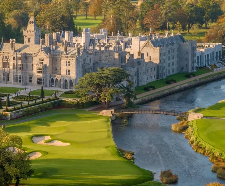 IrlEmbPretoria's tweet photo. Not that you even need a reason to visit, with Ireland being Ireland and all, here are 24 reasons to visit the Emerald Isle in 2024.  #Irelandcalling 💚🤍🧡 #FillYourHeartWithIreland
https://t.co/NJ5ntTU90F https://t.co/x0tFVYVzRw