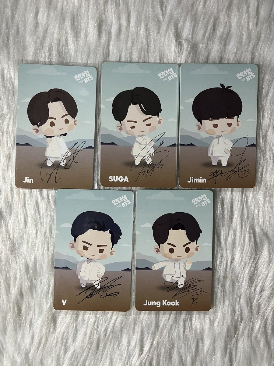 the24_365shop's tweet photo. #24365_onhand • wts lfb 🇵🇭

BTS IN THE SEOM Photocards ˊˎ-

✧ Each member — ₱ 80
✧ All 5 PC — ₱ 380

💌 reply or dm us

⤷ with sleeves
⤷ prio: get all OR maknae+hyung

🏷 its photo card namjoon rm jin yoongi suga yoongi jhope hobi jimin taehyung jk https://t.co/cFaMFzlNFZ