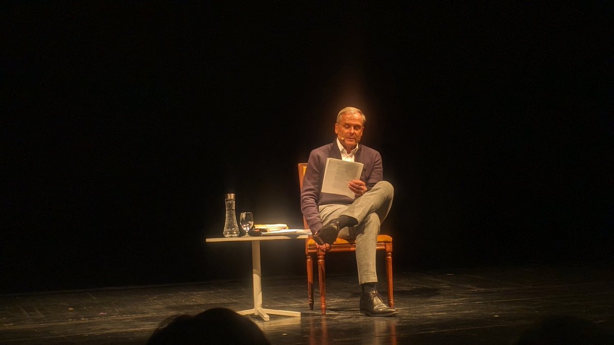 Verena_VIGLi's tweet image. #axelhacke war wieder super #Lesung