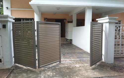 HarleyTucek's tweet photo. Step into a world where style seamlessly blends with functionality! Check It Contracting in Camillo, WA, goes beyond traditional gates. We bring you sleek bi-fold gate designs &amp; meticulous repairs, transforming your entrances into showcases of modern elegance. #CamilloBiFoldGates https://t.co/H6FkkQzgkx