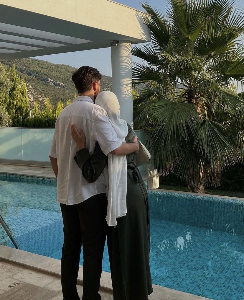bckupacc99's tweet photo. I pray i marry someone 

who doesn't leave me when it gets tough https://t.co/aJSZuTolM1