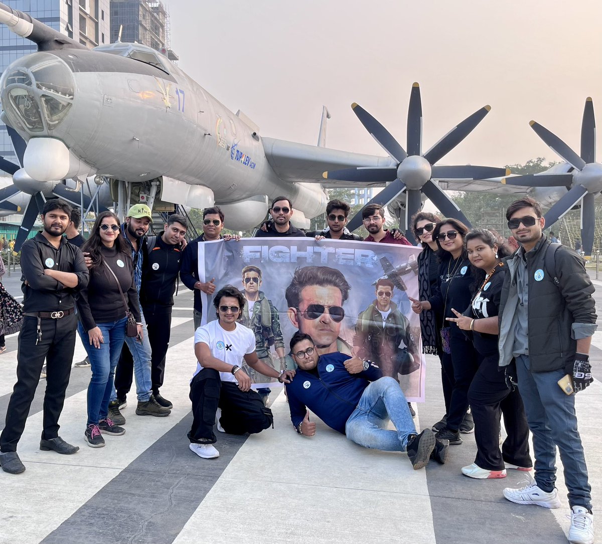 HrfcKolkata's tweet photo. At Aircraft Museum 

#HappyBirthdayHrithikRoshan https://t.co/DPO0uCCpXL