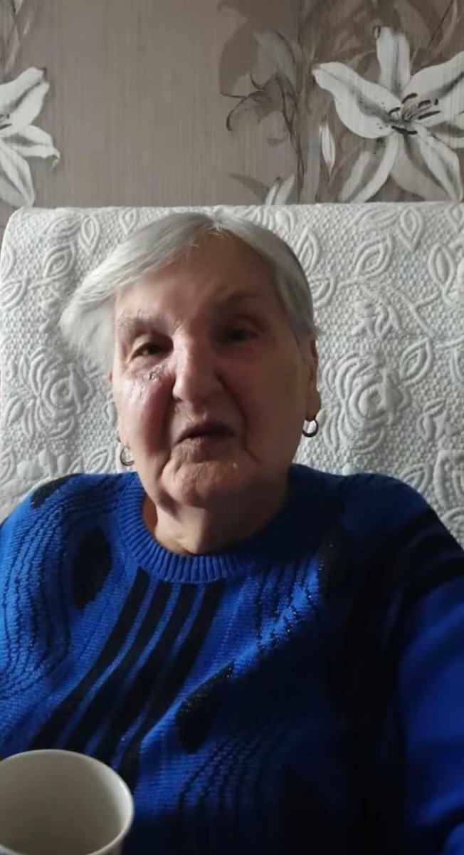 Przed chwilą dostałem prośbę o pomoc w odnalezieniu starszej Pani. 
Proszę o RT🙏 
Na dworze jest bardzo zimno!

„Zaginęła moja babcia Władzia!! Ostatni raz widziana 8.01.24 r. o godzinie 13:00 na osiedlu Na Skarpie 10 w Krakowie. Ktokolwiek ją widział, proszę o kontakt