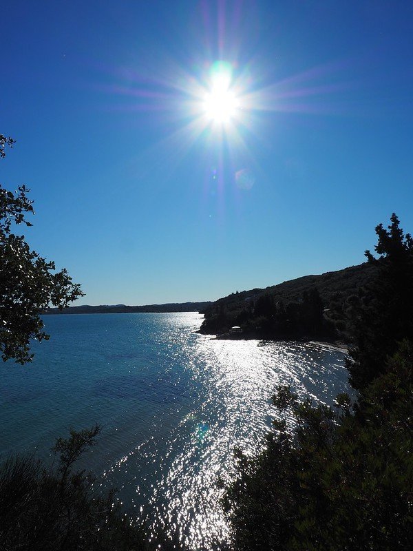 LittleIremia's tweet photo. A view of Lefkimmi Bay & Notos beach seen from the footpath which connects Notos with Petriti, on the east coast of South Corfu.
#corfu #corfugreece #corfuisland #corfù #corfú #corfu❤️ #corfu_island #corfugram #corfu🇬🇷 #corfu2024 #visitcorfu #corfutourist #corfuislandgreece https://t.co/g8ywnoZWzh
