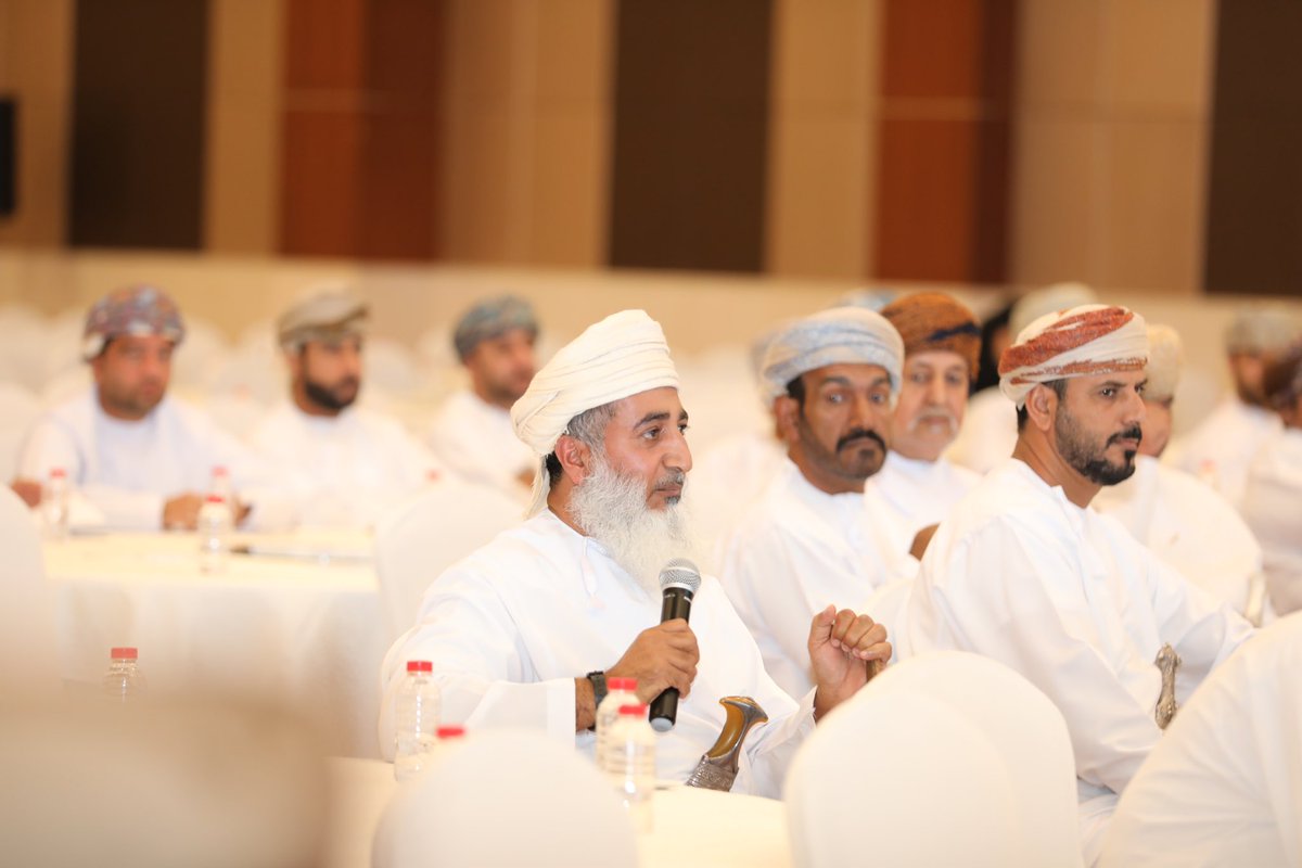 📑للتعريف بمنافع الحماية الاجتماعية بجميع محافظات سلطنة عُمان 
#صندوق_الحماية_الاجتماعية ينظم عاشر اللقاءات التعريفية بمحافظة شمال الباطنة.

📑حضر اللقاء محافظ شمال الباطنة وعدد من ولاة المحافظة والمشايخ وعدداً من المختصين بالجهات الحكومية والخاصة و جمعيات رعاية الطفولة وذوي