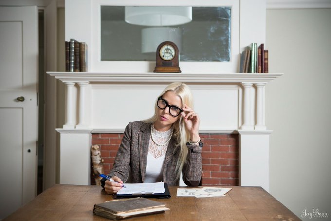 Accepting bookings for March (and last few free slots in Feb) now! Do not be shy DM me here or write