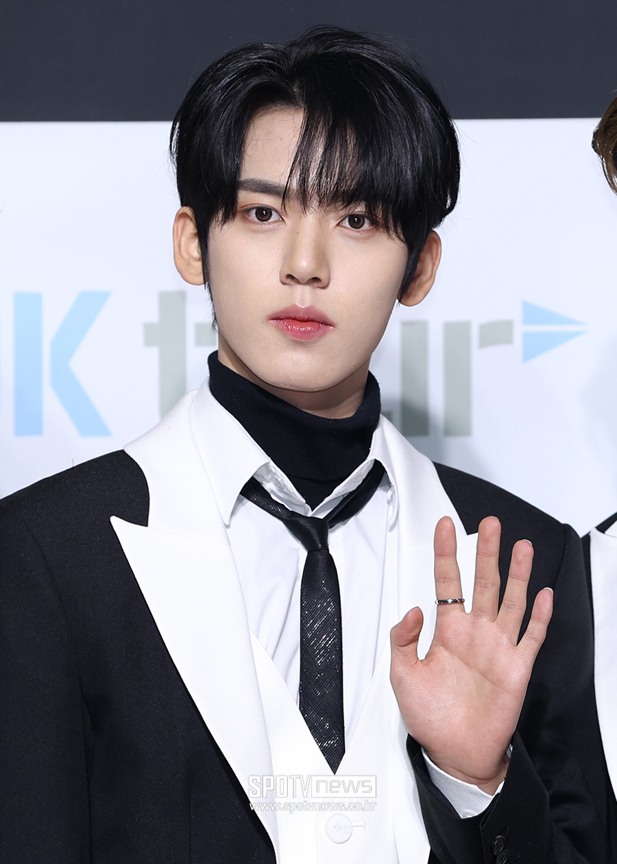 GDdrJfNbIAAB3lT?format=jpg&name=large