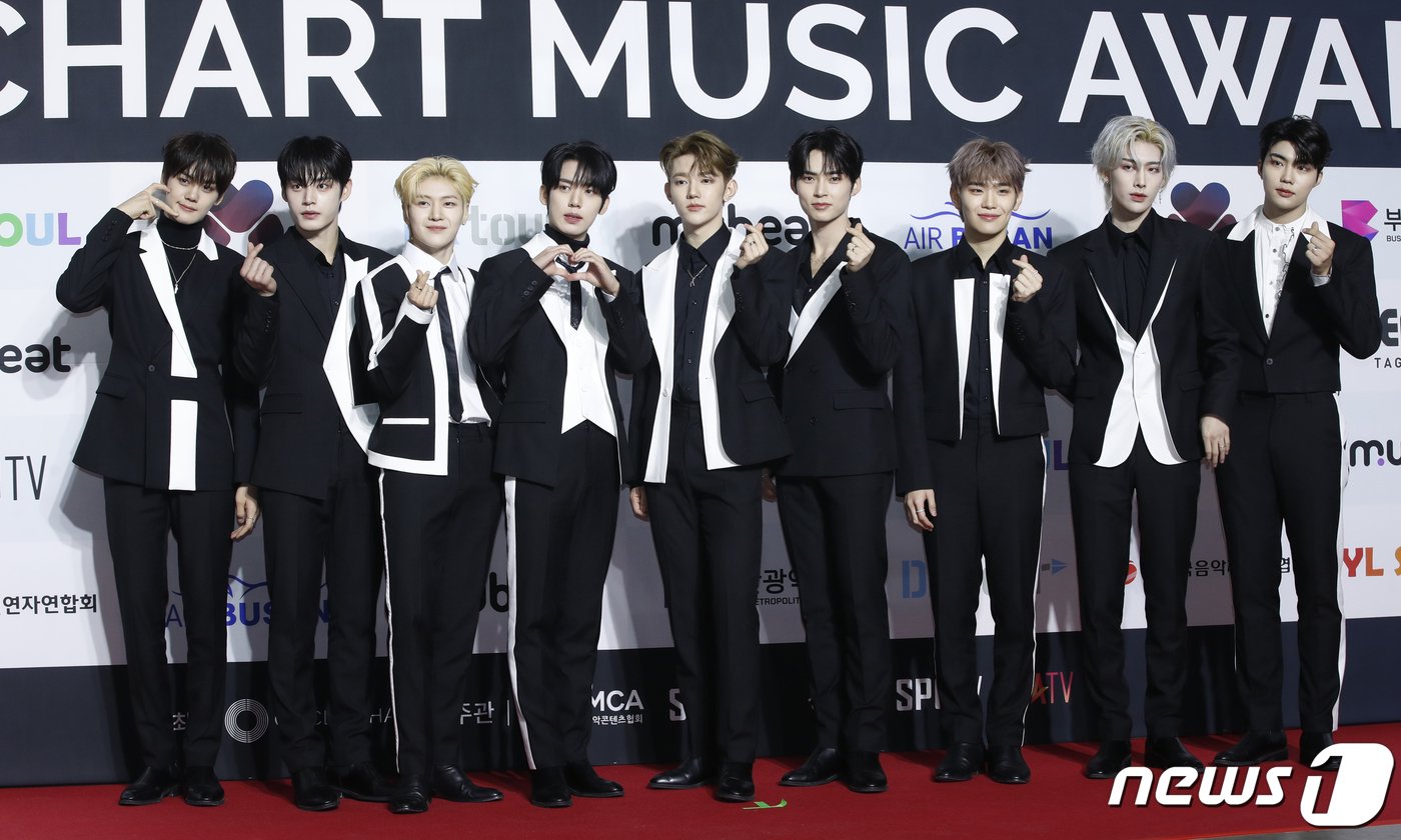 GDdrUWFacAA2G-8?format=jpg&name=large