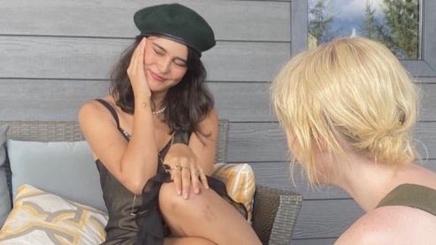 VRENDUS's tweet image. from the first time that you kissed me || a lottienat smau where nat scatorccio has been basically head over heels for lottie matthews since high school and it only gets worse when their paths cross once again years later