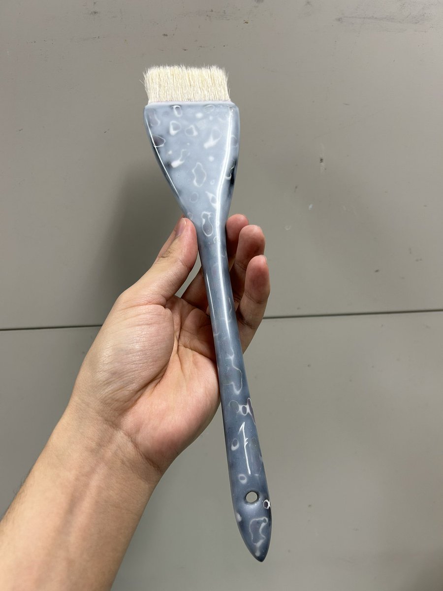 srmsll's tweet photo. 正月三が日をかけた集大成
毛は安物だからあんま使えないけど https://t.co/AR0DWAUzg7