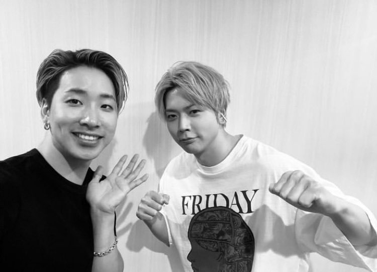_o74akyyy's tweet photo. 何も腕につけてないのが不思議に思えるよねって話。
安定のお口でかわいい💓
 #増田貴久 https://t.co/tJMaU0BCFu
