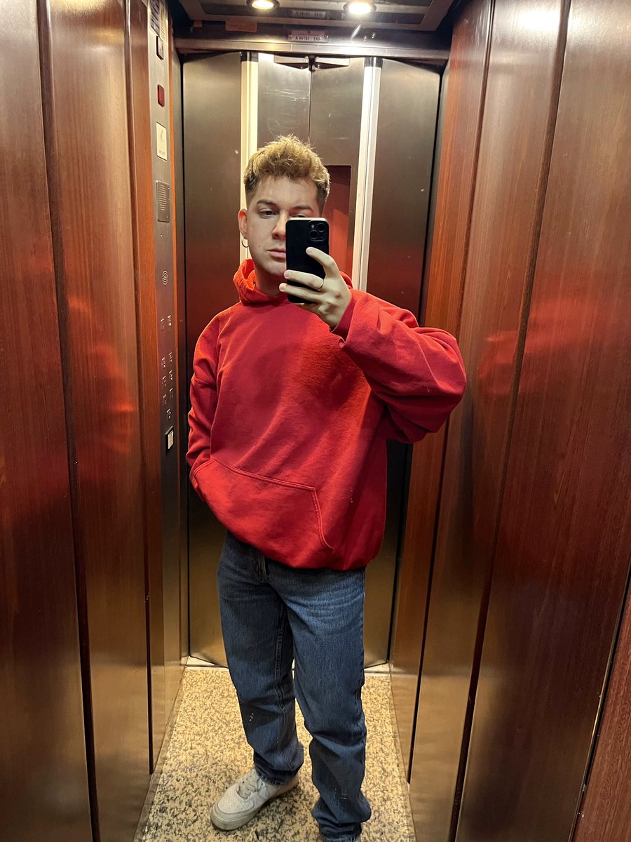 Sergioxfz's tweet photo. 🌚 https://t.co/0bNC9fEEt6