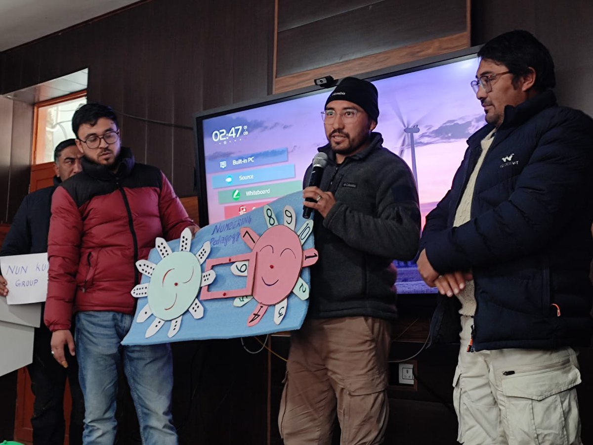 DietKargil's tweet image. Third session of winter training program for #Fondationallevel teachers, #Chiktanzone concluded, 48 teachers oriented with #playbased pedagogy. @DIPR_Kargil @DIPR_Leh @dse_ladakh @prasarbharti @LAHDC_Kgl @dc_Kgl @ncteDelhi