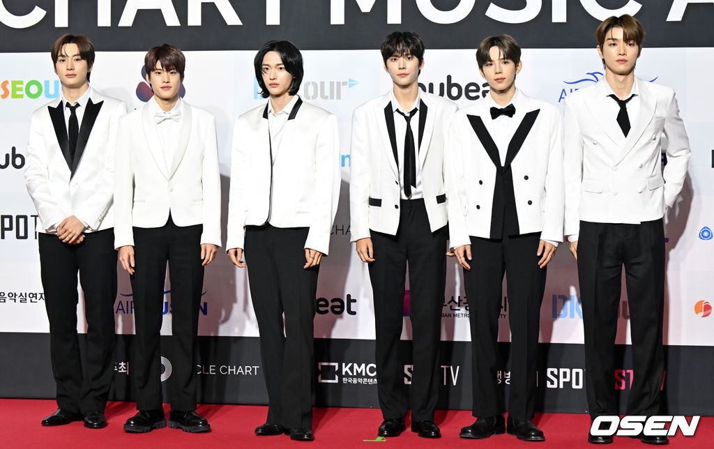 GDdyO_dbkAAt11I?format=jpg&name=medium