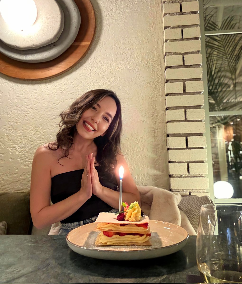 Şimdi de dolar 30, ben 32 🫠