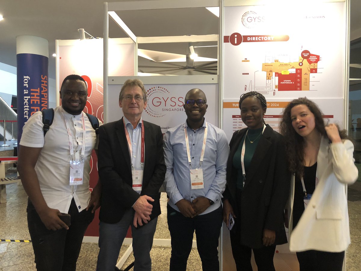 Best_Khosa's tweet photo. Global Young Scientist Summit (@gyss_sg ) in progress. Prof Feringa re-sparked the hunger & desire to imagine the unimaginable. Through sharing his humble upbringing up 2 his reception of the @nobelprize_org award in Chemistry, 🤩🤩 #FusionInSession https://t.co/i33l1xPw1E