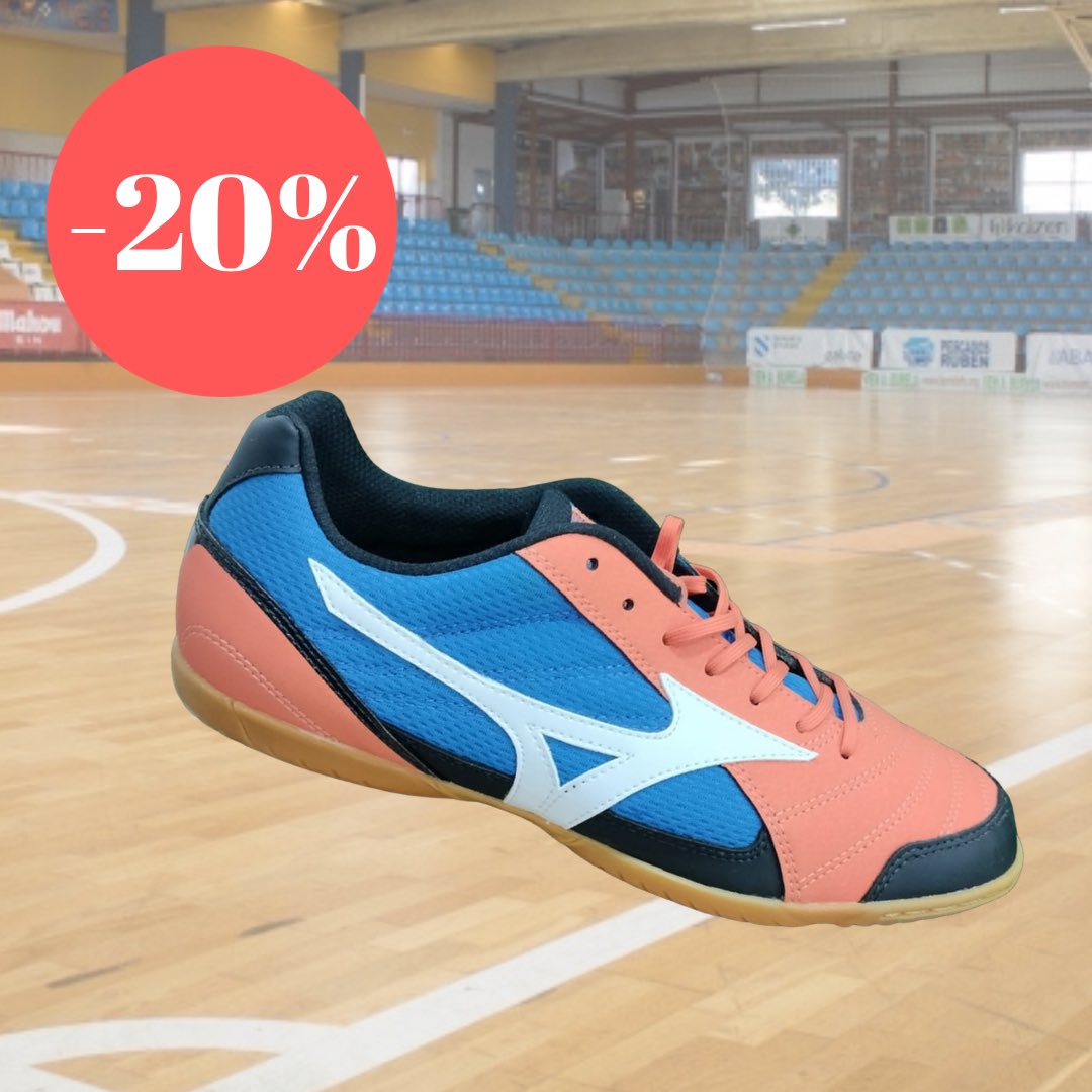 CaprichoSport's tweet photo. #mizuno #sport #fooballplayer #futsal https://t.co/qXmrraKxIS