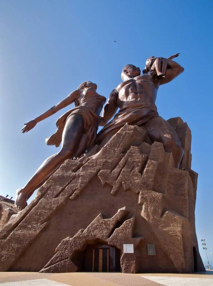 afromorphism's tweet photo. THE AFRICAN RENAISSANCE MONUMENT

📍Collines des Mamelles near Dakar, Senegal,
-------------------------------

The Monument stands at a height of 52 m (171 ft). Overlooking the Atlantic Ocean, this bronze statue was conceived by Senegalese Architect Pierre Goudiaby Atepa, https://t.co/zCh4V0Ypmi