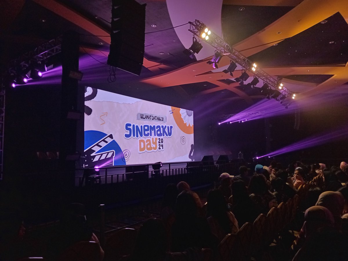 moviegoersID's tweet photo. Gila nih Sinemaku!
SINEMAKU DAY 2024
#SinemakuDay
#HereComestheFun https://t.co/Rfqaj3YrnJ