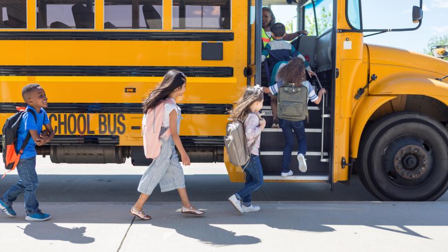 🚌🌿 Nevada's kids and environment score a big win! 🌟Thanks to @EPA's Clean School Bus Program Grants Competition and President Biden's support, we're getting clean buses for rural school districts. Let's prioritize clean air & safe transportation! #CleanRide4Kids