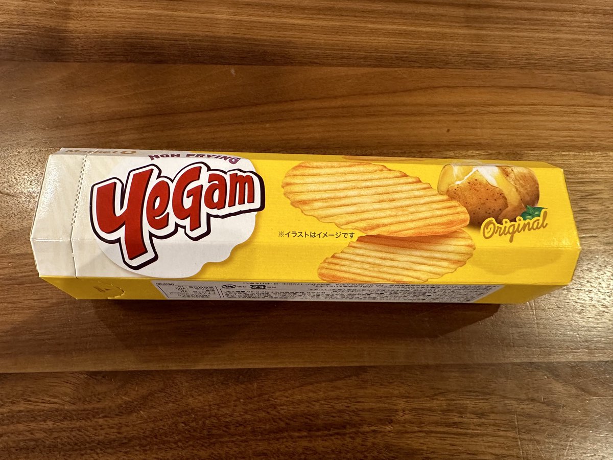 mic_tesla's tweet photo. コストコで買ったイェガムのポテトチップスが美味すぎる…😋

ノンフライって書いてあるから、カロリーゼロって意味ですよね⁉️笑

#yegam 
#韓国のお菓子 https://t.co/bIAchhB6D2