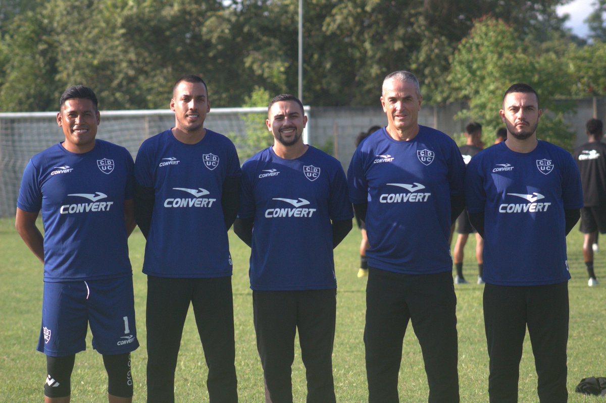 _sgr19's tweet photo. Cuerpo Técnico @UComercio temporada 2024. #ElPoderosoDeSanMartin ⚽️🏆 https://t.co/U8FYfpNeec
