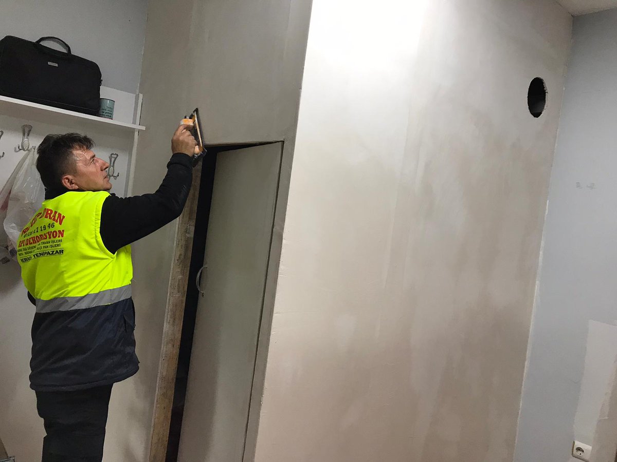 Okulumuzda Etkileşimli Tahta Sistem Odası Oluşturuldu. <a href="/hknkadi/">Hakan Kadı</a> <a href="/ismailbas67/">İsmail BAŞ</a> <a href="/ZonguldakMEM/">Zonguldak İl Millî Eğitim Müdürlüğü</a> <a href="/caycumailcemem/">Çaycuma İlçe Milli Eğitim Müdürlüğü</a> nebiogluilkokulu.meb.k12.tr/icerikler/etki…