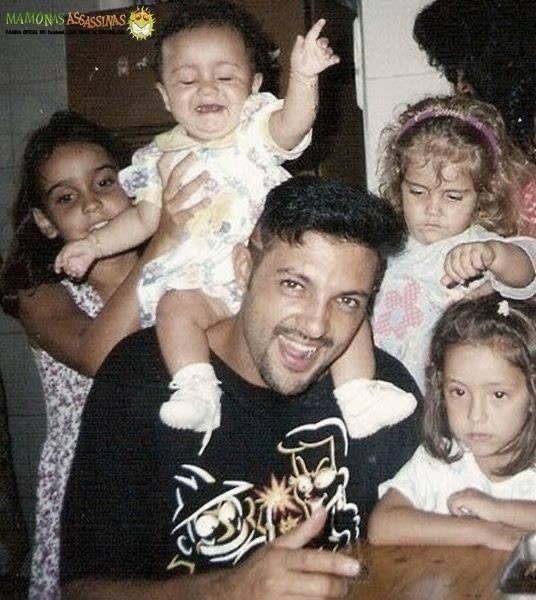 thinkermamonas's tweet image. sérgio sendo total pai de menina