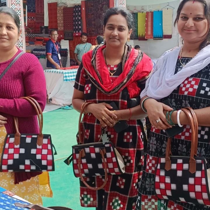 Bargarh Handloom Summit 2024 tweet media