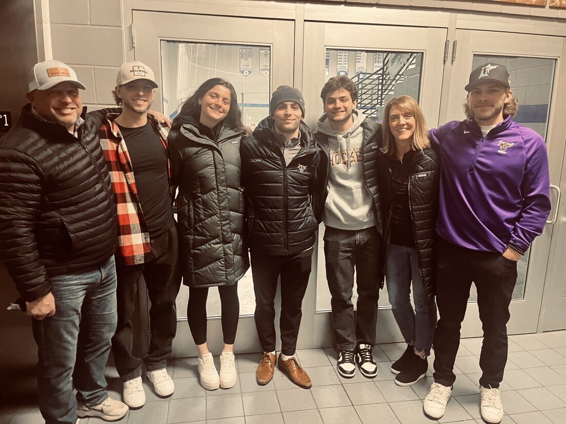 Lisa Steinmetz tweet media