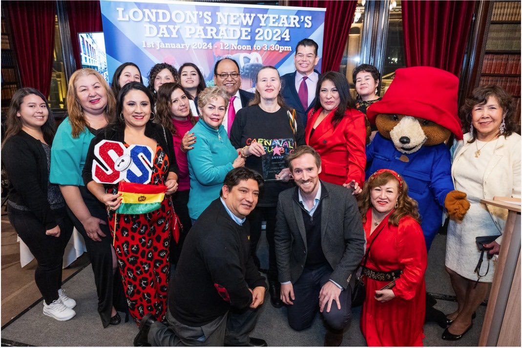 The London New Year’s Day Parade Carnaval del Pueblo official Latin American entry great fun, bonding for all, lovely to celebrate with community pioneers, Gladstone Library, Whitehall, receive The Plaque! Bolivia, Peru, Costa Rica, Colombia, Paraguay, Brazil ⁦@FCDOGovUK⁩