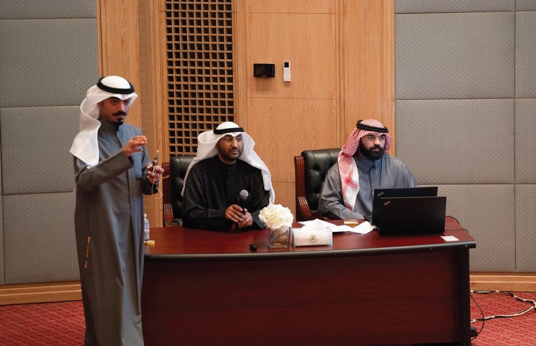 الجهاز المركزي لتكنولوجيا المعلومات: عقدت ورشة عمل خاصة بالوظائف الاشرافية بعنوان (تقييم الاداء السنوي وآلية تقييم أداء موظفين الجهاز المركزي لتكنولوجيا المعلومات لعام ٢٠٢٣) من خلال نظام الحضور والانصراف
<a href="/CAIT_KW/">الجهاز المركزي لتكنولوجيا المعلومات</a>