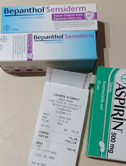 gidadedektifi's tweet photo. Değerli eczacılar,
Mesleğinize olan bağlılığınızı ve meslektaşlarınızı koruma iç güdünüzü anlayabiliyoruz. Günlerdir hesabımıza bu yönde fiş paylaşımlarının kaldırılmasına yönelik baskı yapıyorsunuz.
Bize yapılan bu baskılar sonuç vermez.
Buyrun, bir fiş daha.
@tebkurumsal https://t.co/JLtrpt5zGv