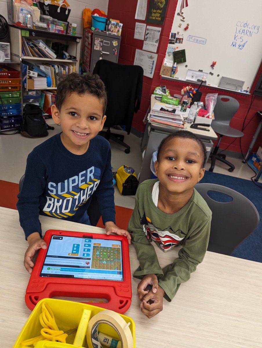 amanda doyle tweet media