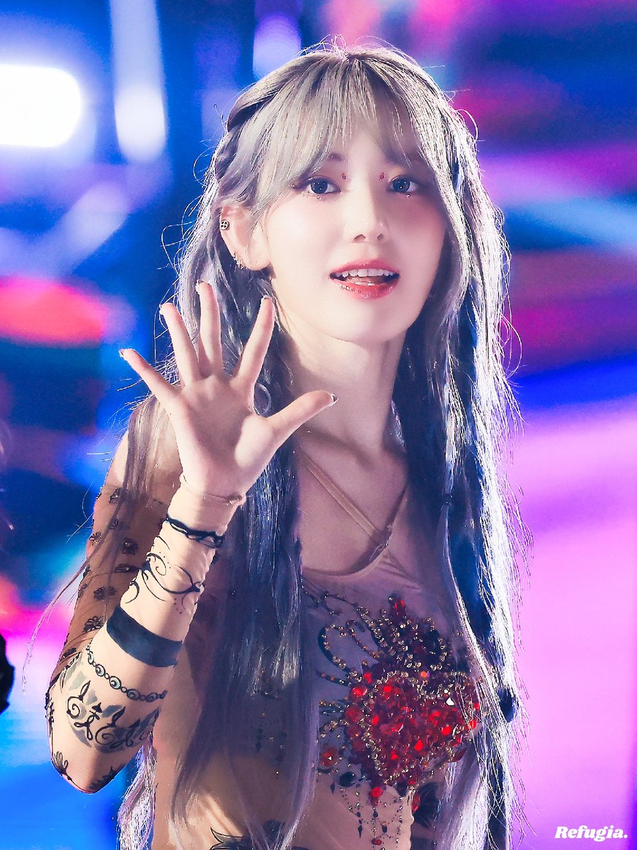 Refugia_0502's tweet photo. 240106 GDA [3] 사쿠라 HQ��️

#사쿠라 #SAKURA #宮脇咲良 #LE_SSERAFIM #르세라핌 https://t.co/KlEI9DFidT