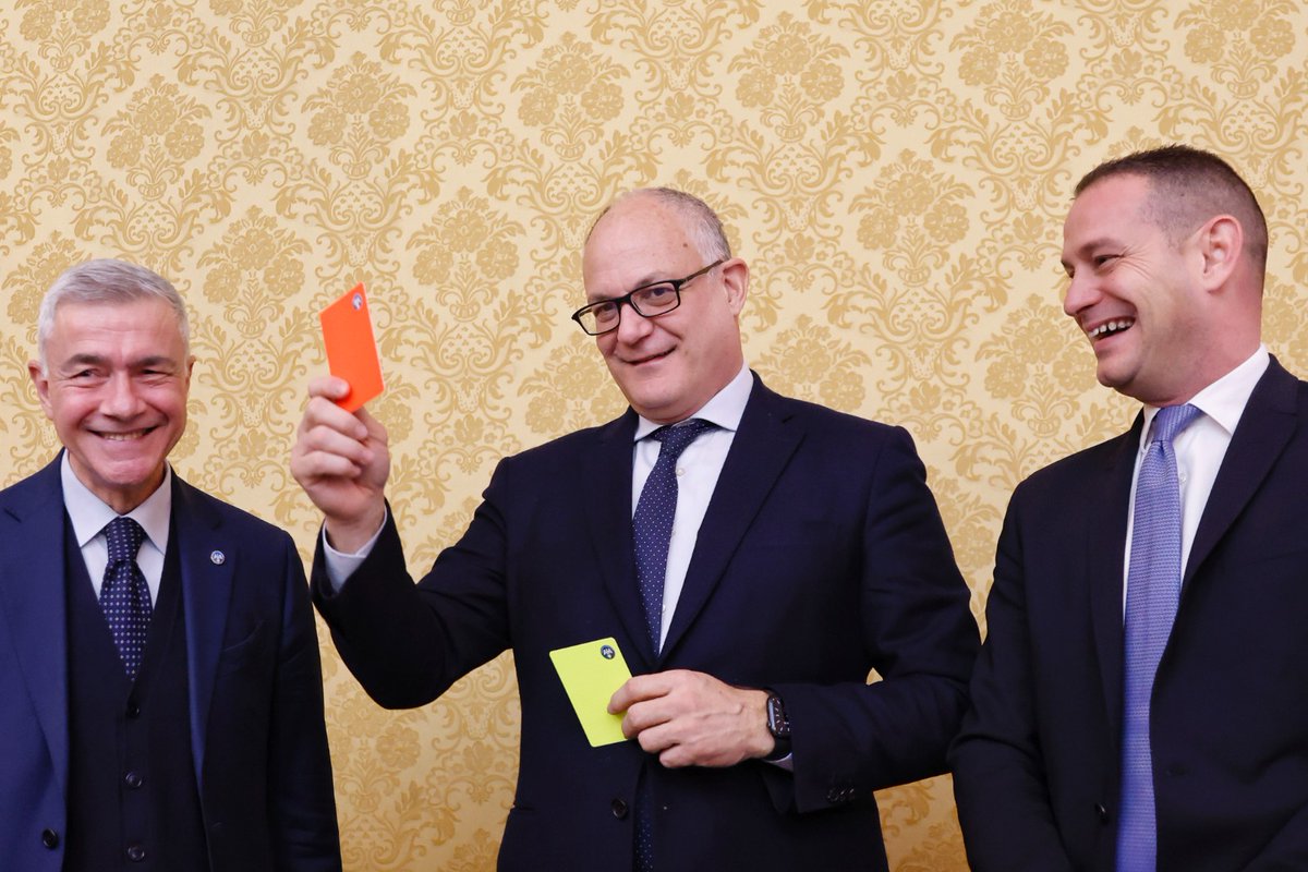 Siglato tra <a href="/CittaMetroRoma/">CittaMetroRoma</a> e <a href="/AIA_it/">A.I.A.</a> il Protocollo d'Intesa per l'attivazione negli istituti superiori del territorio metropolitano di percorsi formativi per gli studenti che vogliono intraprendere la carriera arbitrale