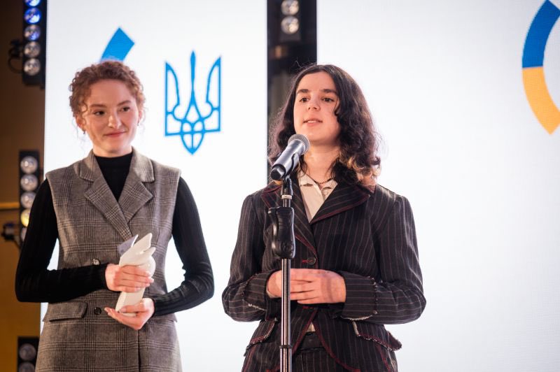 is_fem's tweet photo. STEM is FEM received a nomination from The Ministry of Foreign Affairs of Ukraine as an Honorary Ambassador of Ukraine in the field of scientific-educational diplomacy 🔬👩🏻‍🔬
Thank you for everyone who contributed to our activities! https://t.co/5iQnB07OPE