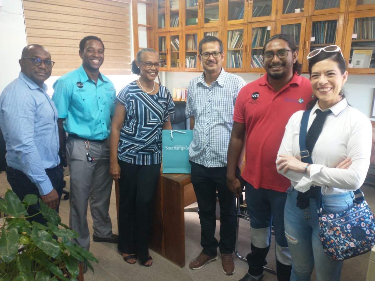 It was a pleasure meeting with colleagues from @MGIMona, @UWImona @nepajamaica to review the outputs from @SARTRAC1 project and how they would benefit key stakeholders in this region. Look forward to next few days to meet other stakeholders.