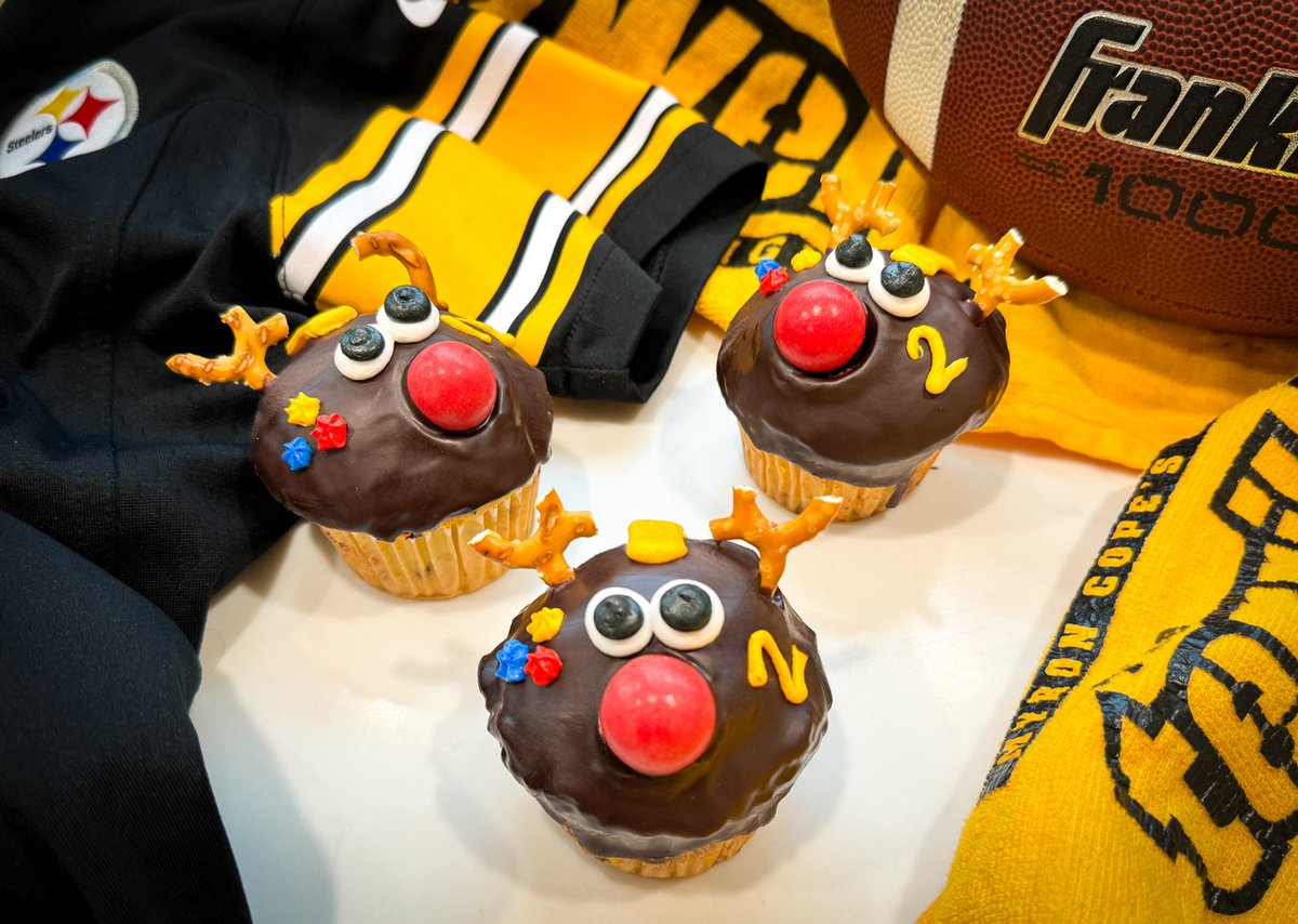 Rudolph, won’t you guide us to the Super Bowl? 🦌 

🖤💛 <a href="/Rudolph2Mason/">Mason Rudolph</a> <a href="/steelers/">Pittsburgh Steelers</a>
