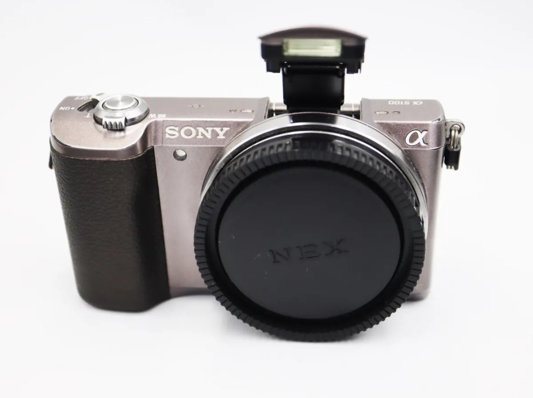 #SonyA5100 5xxx฿
สนใจ/ดูรายละเอียดเพิ่มเติม 
👉🏻 s.lazada.co.th/s.OHp36?cc

#กล้องดิจิตอลมือสอง #กล้องดิจิตอล #กล้องsony #กพ67 #ใครไม่มาบรูโน่มาส์ #มีนามาร์สแน่ #ชี้เป้า #กล้องมือสอง #กล้องถ่ายรูป #camera #a5100