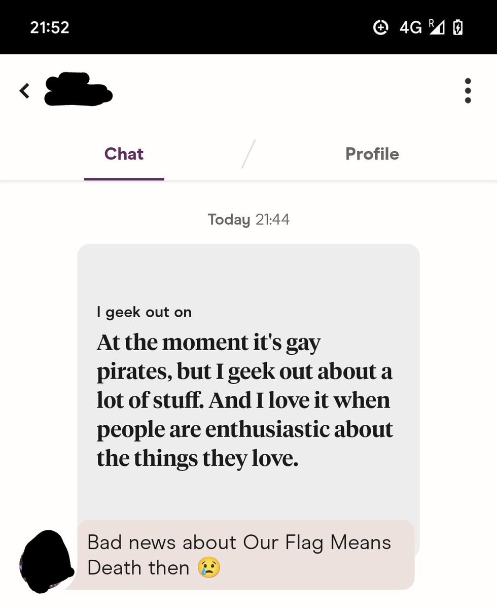 Decided to have a sneaky look at Hinge in New Zealand just to see how different the dating pool is from Ireland and got this message, just imagine if this is how I found out 🤣🤣🤣 I don't know why I find that situation so funny