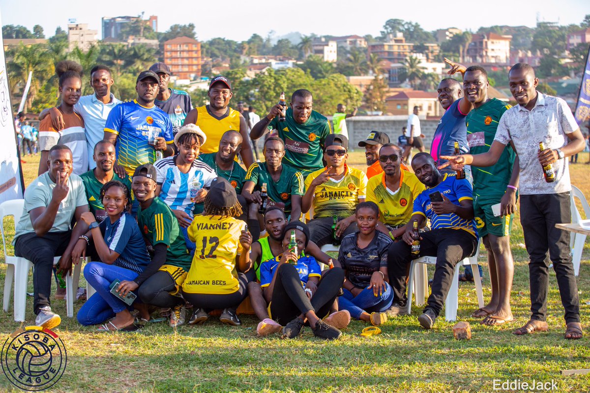 KISOBALeague's tweet photo. Season I — Champions 🥂. A legacy always written in our notes ✍🏿. 

How is The ‘BEES’ 🐝 camp on MDs? 🤔

#KISOBALeague #TuzeBwera https://t.co/taYarSH6HK