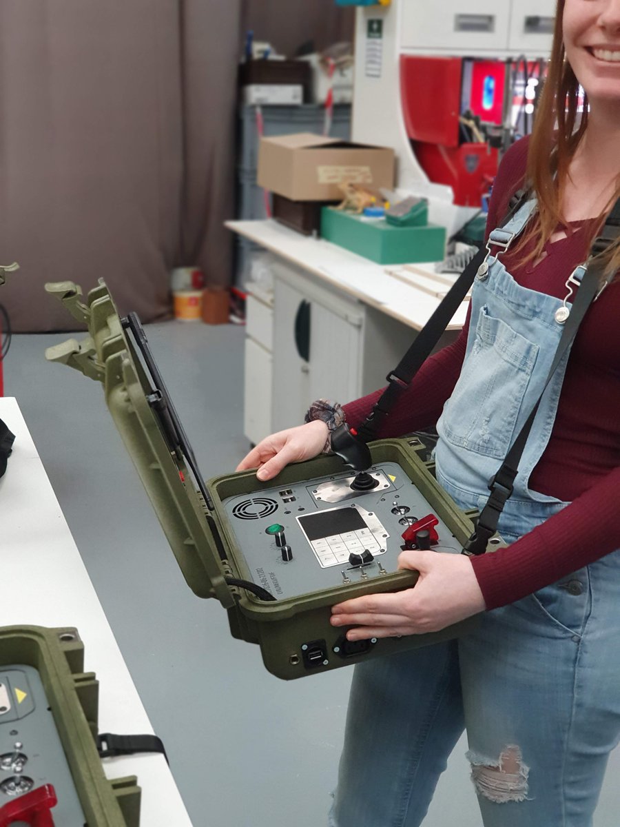 Amalgammodels's tweet photo. Here's another couple of props we made for the @BBC series Vigil 2. The production company wanted us to design &amp; make 2 controller units for the drones with a mechanism that allowed the joystick to pop up when the case was opened. #wearemakers #bbc #vigil2 #drone #filmprop https://t.co/V6nDCdyeyo