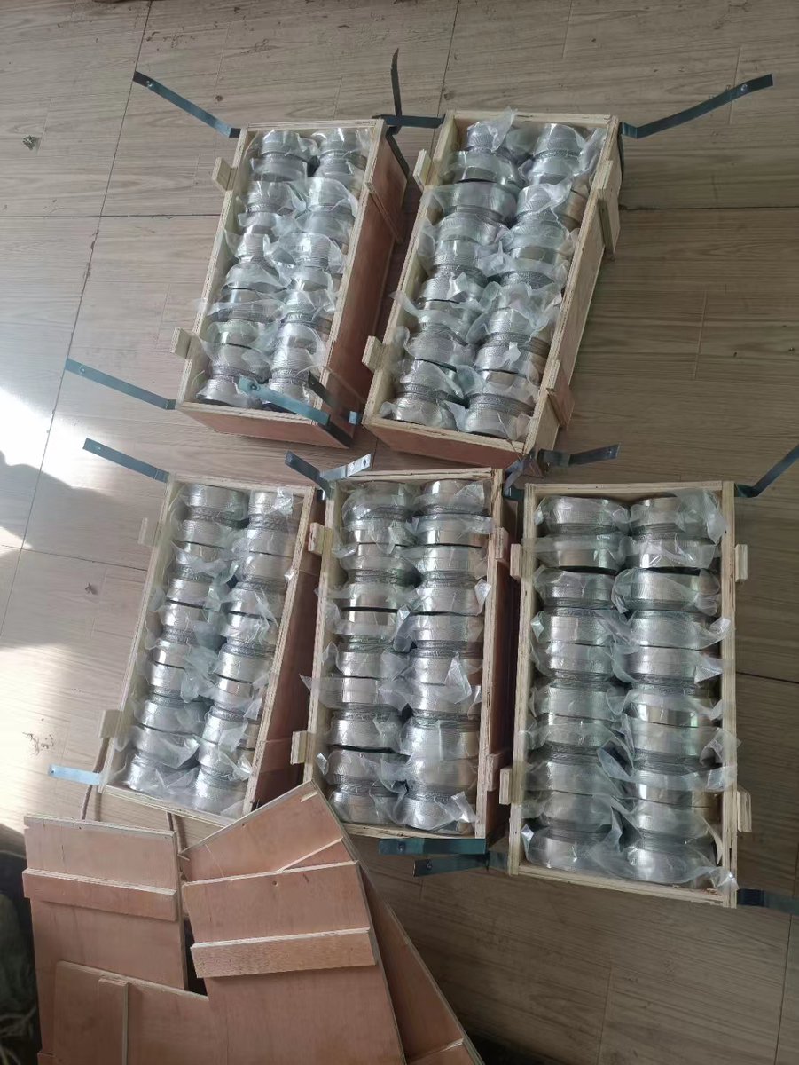 zella_JFTI's tweet image. 📍 High Purity Titanium Sputtering Target

🔶 Our company’s titanium target purity can achieve 99.7%…

#titanium #sputteringtarget#titaniumtarget#titaniumsputteringtarget#PVDtarget#Tisputtertarget