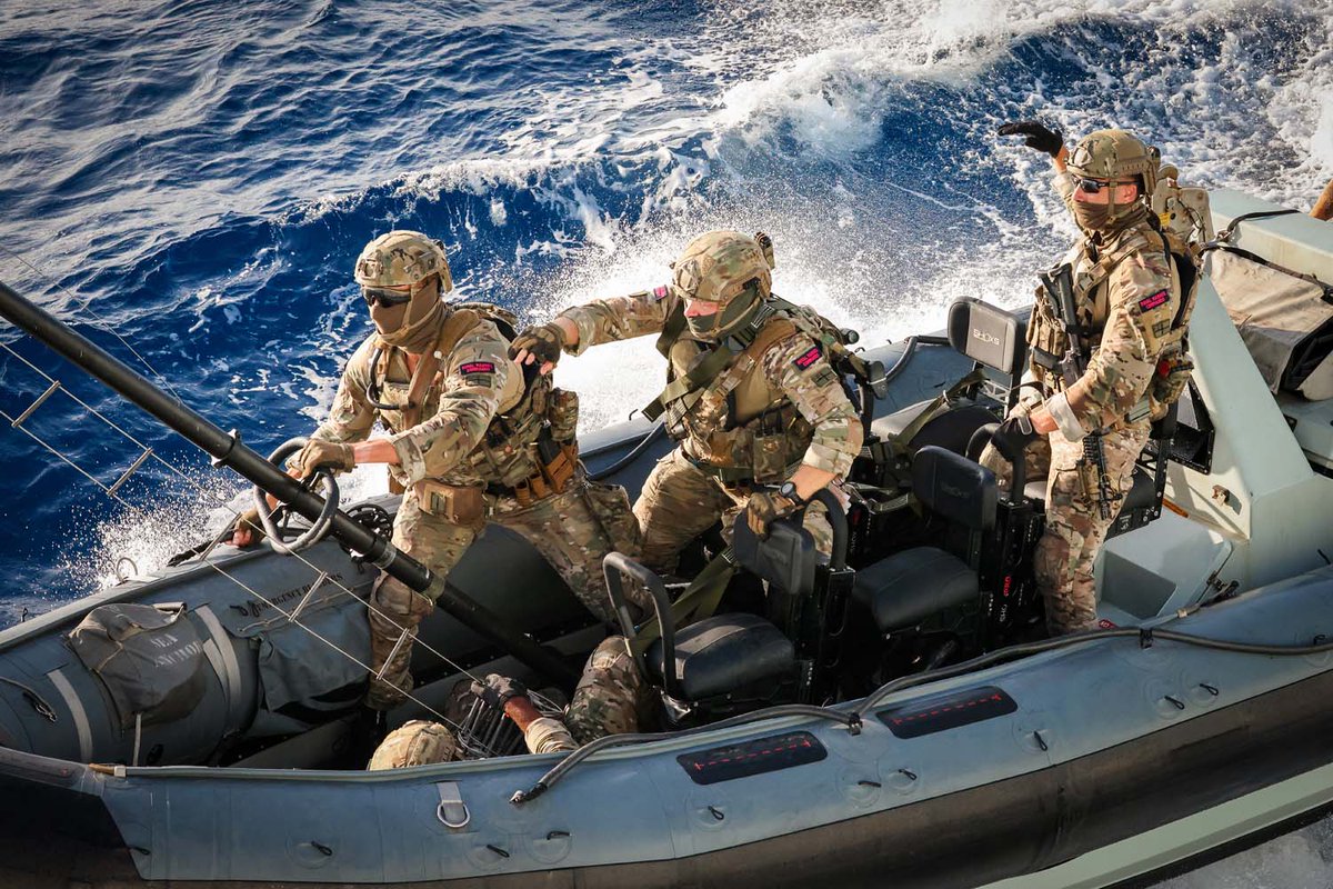 Ready for our 360th year at the sharp end... #RoyalMarines spent 2023 deployed around the globe - often in harm's way, including operational successes during the evacuation of Sudan and in counter-narcotics. Read more: royalnavy.mod.uk/news-and-lates…